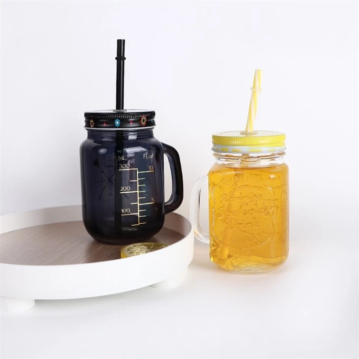 Wholesale mason jars with lids and straws